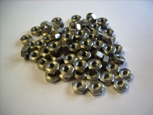 321 stainless nuts for high-temperature service
